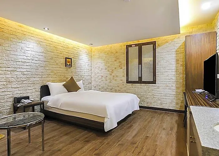 Hotel Tj