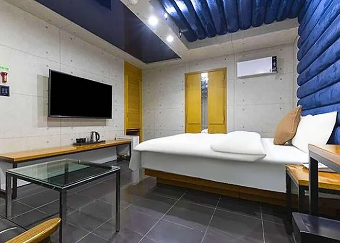 Tj Hotel 3*
