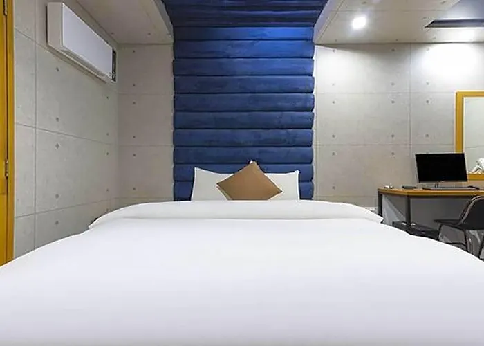 Tj Hotel