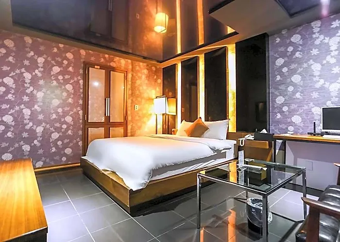 Tj Hotel